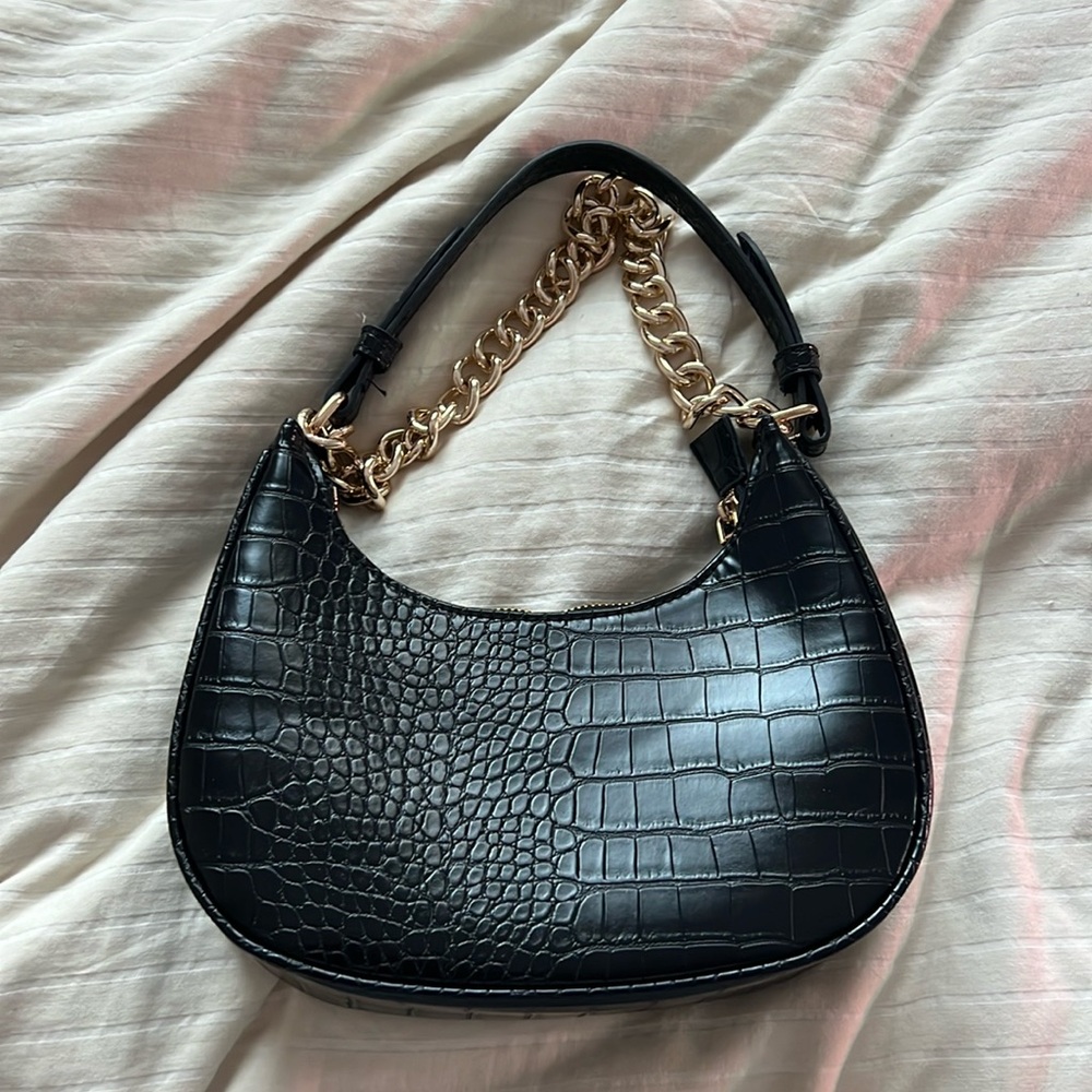 DSW shoulder bag